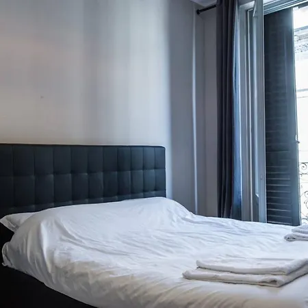 Cadorna Apartman *